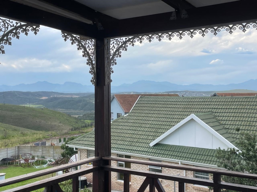 4 Bedroom Property for Sale in Hartenbos Heuwels Western Cape